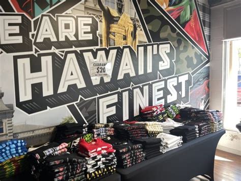 hawaii's finest clothing honolulu photos
